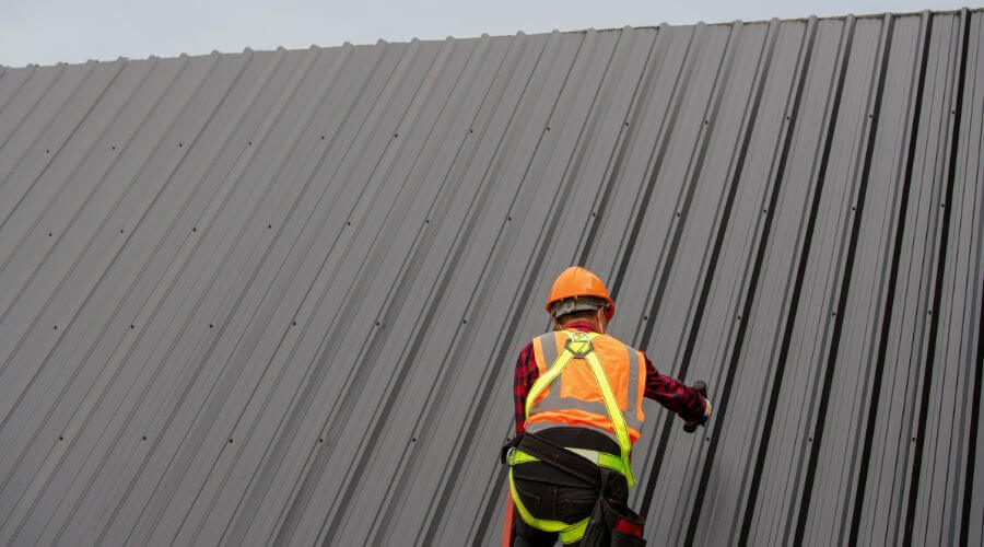 Professional metal roof installation services in Logan, IL